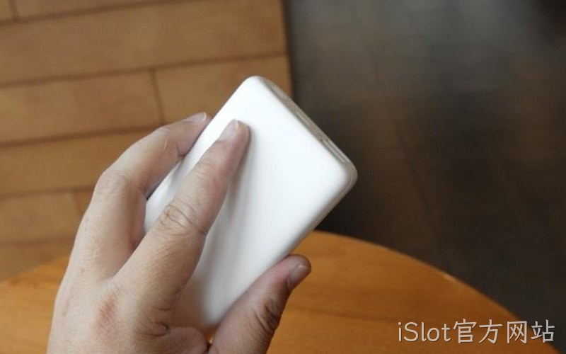 消费电子展看氮化镓 iSlot官方网站GaN方案重塑充电体验