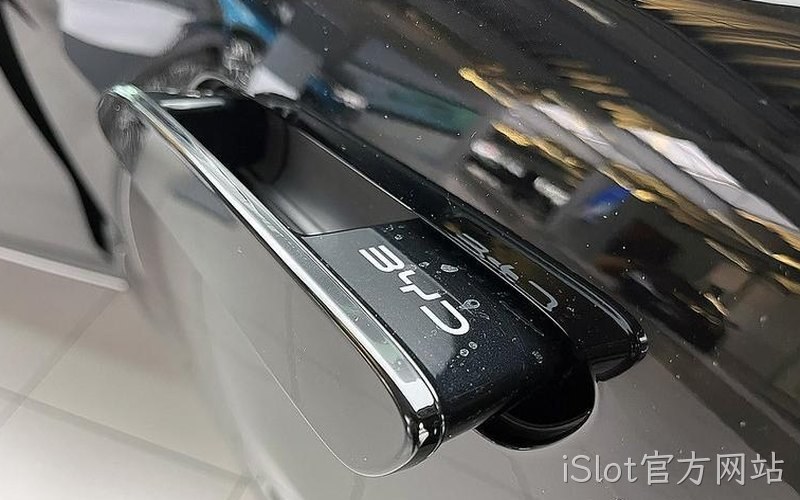 800V高压快充加速上车 iSlot官方网站SiC MOSFET直击超充"最后一公里"